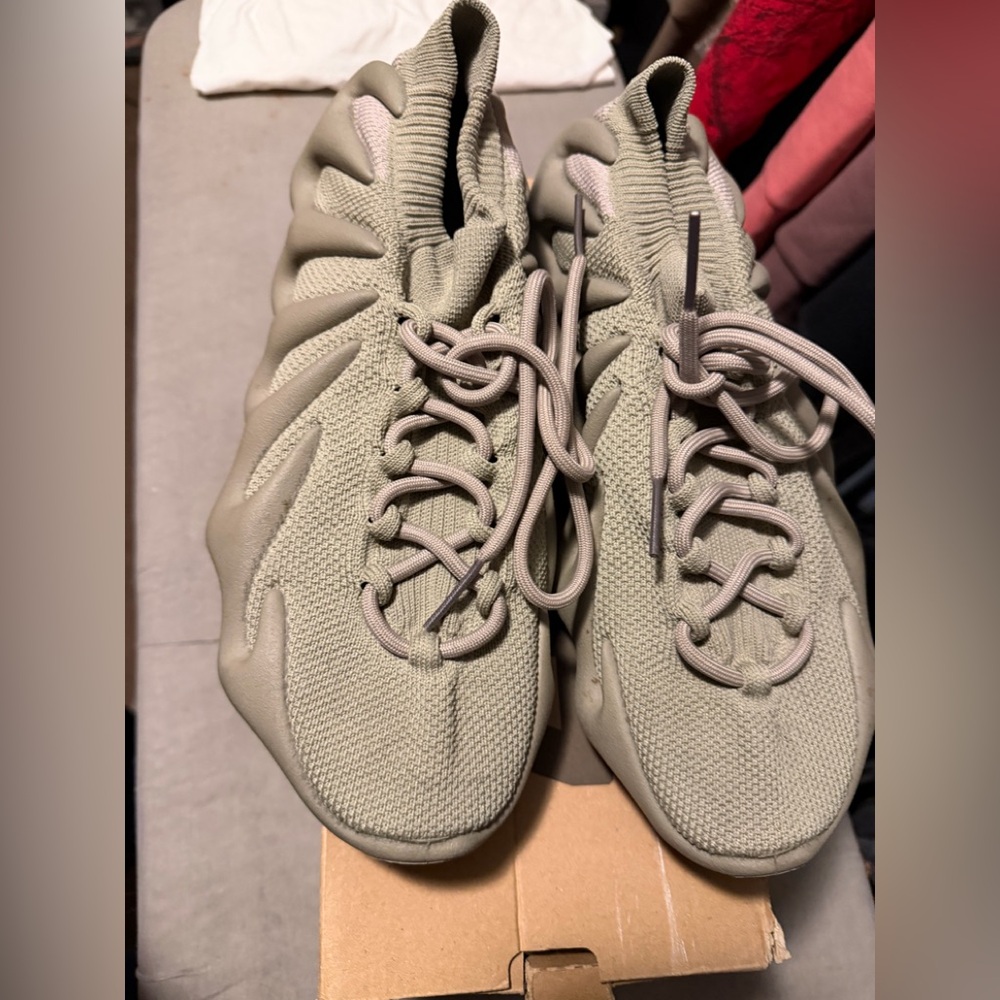 Yeezy 450